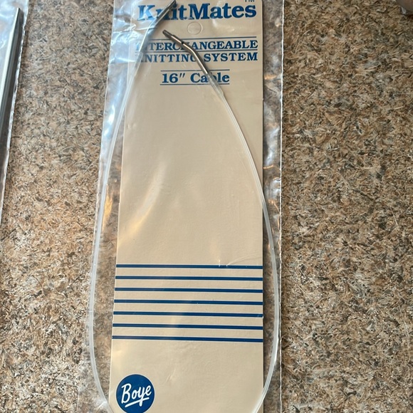 Lot Of 7 Knitting Supplies - Picture 5 of 8